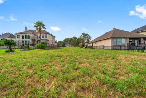 8826 Cross Country Drive Houston TX 77346