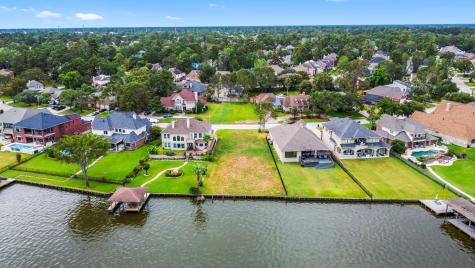 8826 Cross Country Drive Houston TX 77346