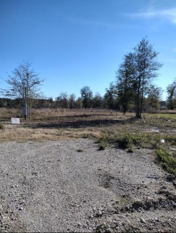 214 County Road 3556 Cleveland TX 77327