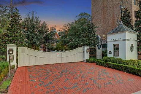 28 Audubon Hollow Lane Houston TX 77027