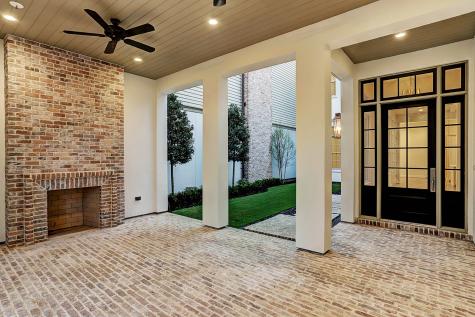 28 Audubon Hollow Lane Houston TX 77027
