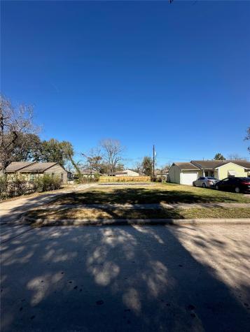 3919 Zephyr Street Houston TX 77021