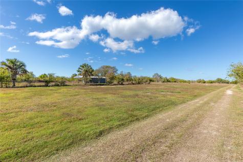 399 S Gulf Road Matagorda TX 77457