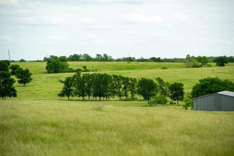 1716 B County Road 469 Coupland TX 78615