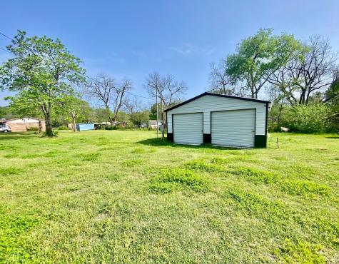 201 W Pine Street Crockett TX 75835