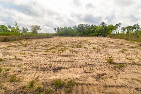 1285 Road 5883 Cleveland TX 77327