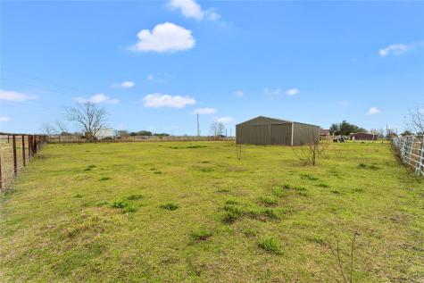 311 County Road 18 Damon TX 77430