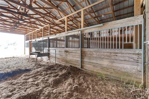 311 County Road 18 Damon TX 77430