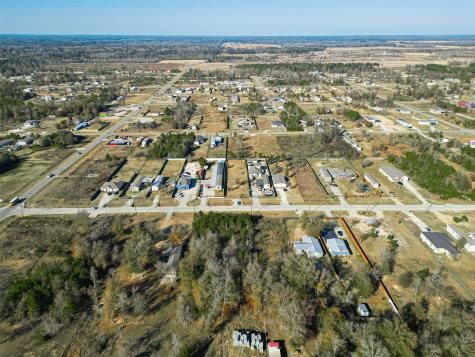 672 County Road 5017 Cleveland TX 77327