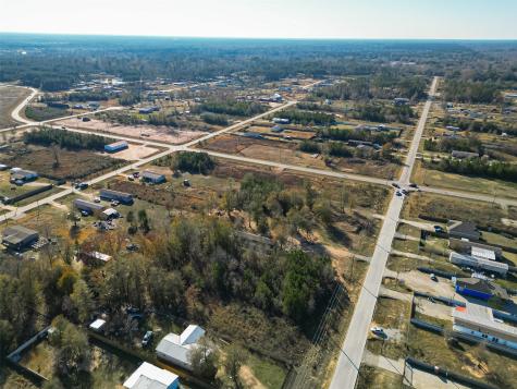 672 County Road 5017 Cleveland TX 77327