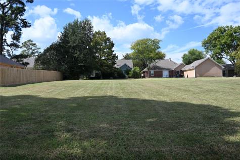 00 East Shore Drive Willis TX 77318