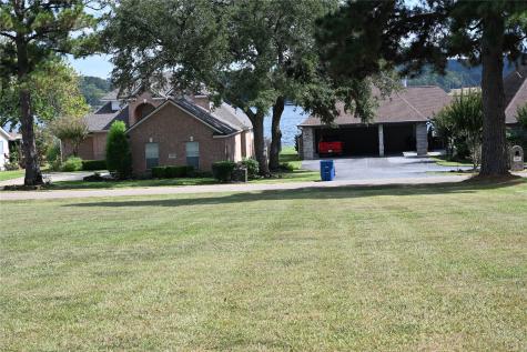 00 East Shore Drive Willis TX 77318