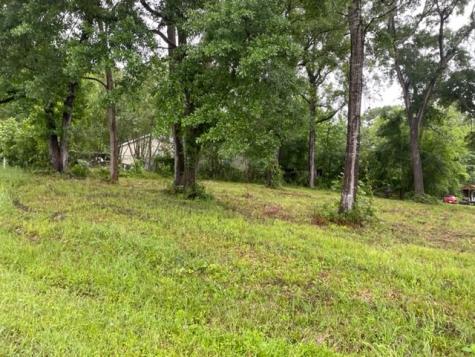 5682 N Us Highway 59 Livingston TX 77351