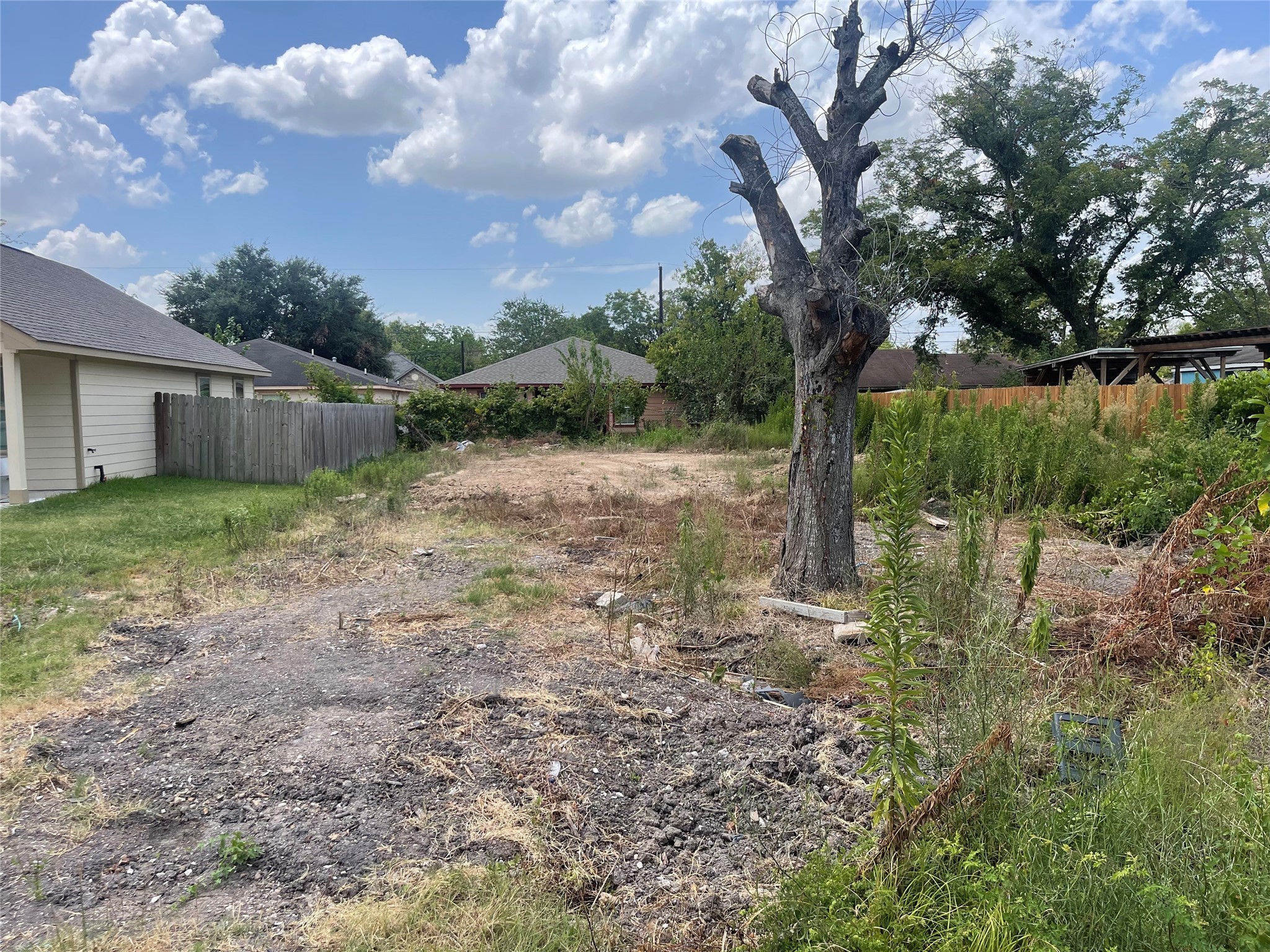 7966 Tate Street Houston TX 77028