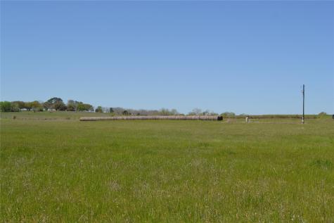 5568 Bleiblerville Road Bleiblerville TX 78931