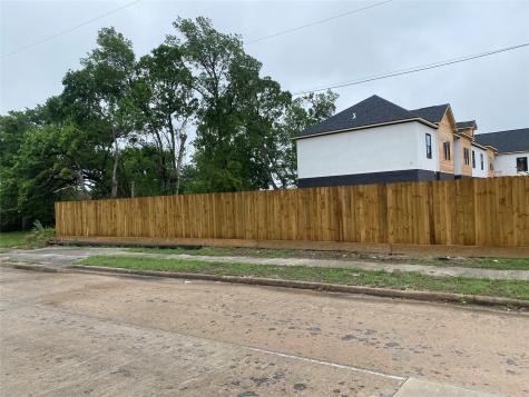 2310 Waco Street Houston TX 77020