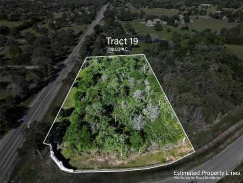 103 Woodland Meadows Lane La Grange TX 78945