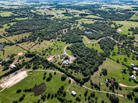 103 Woodland Meadows Lane La Grange TX 78945