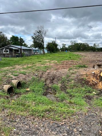 13816 School Street Needville TX 77461