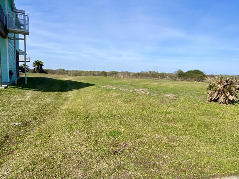 25010 Monterey Court Galveston TX 77554