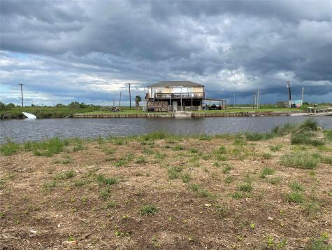 2113 Cr 299 Heron Road Sargent TX 77414