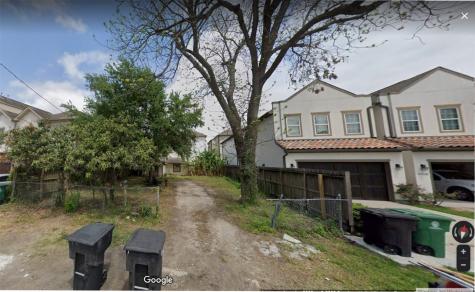 5328 Petty Street Houston TX 77007