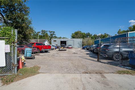 8928 Homestead Road Houston TX 77016