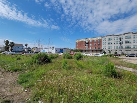 1424 Strand Street Galveston TX 77550