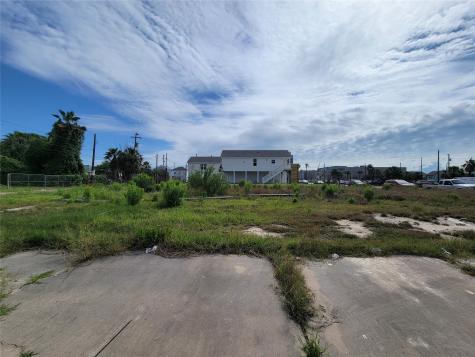 1424 Strand Street Galveston TX 77550