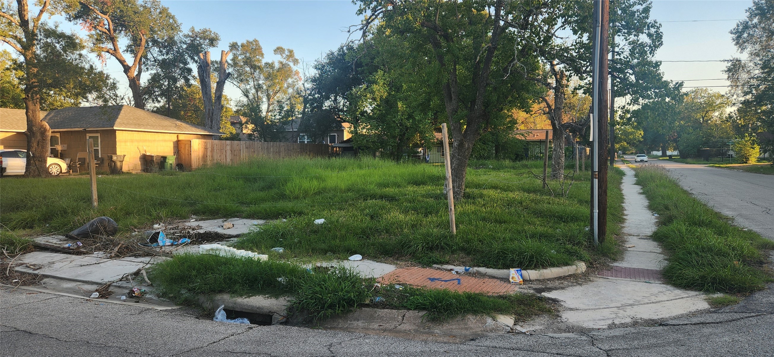 5802 Westover Street Houston TX 77033