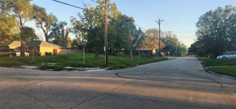 5802 Westover Street Houston TX 77033