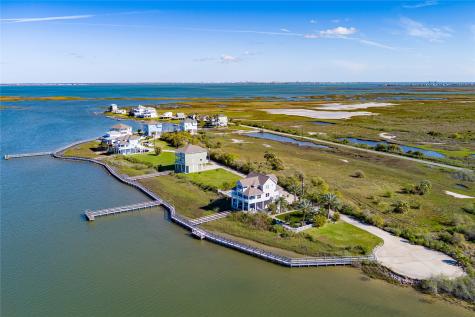 3322 Road Less Traveled Galveston TX 77554