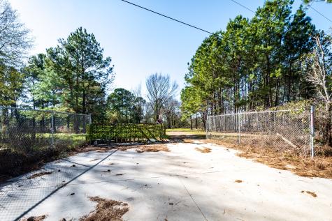 31865 Fm 1485 Road New Caney TX 77357