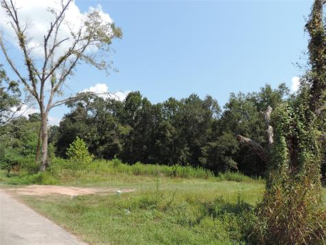 2014 Center Avenue Cleveland TX 77327