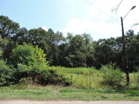 2014 Center Avenue Cleveland TX 77327