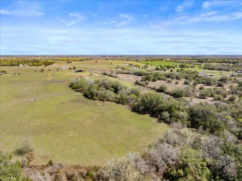 5079 Skull Creek Road Fayetteville TX 78940