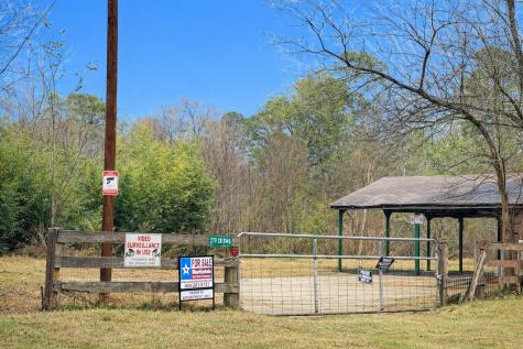 274 County Road 3945 Colmesneil TX 75938