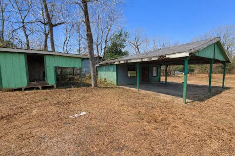274 County Road 3945 Colmesneil TX 75938
