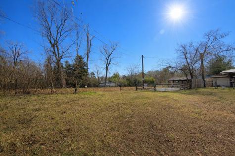 274 County Road 3945 Colmesneil TX 75938