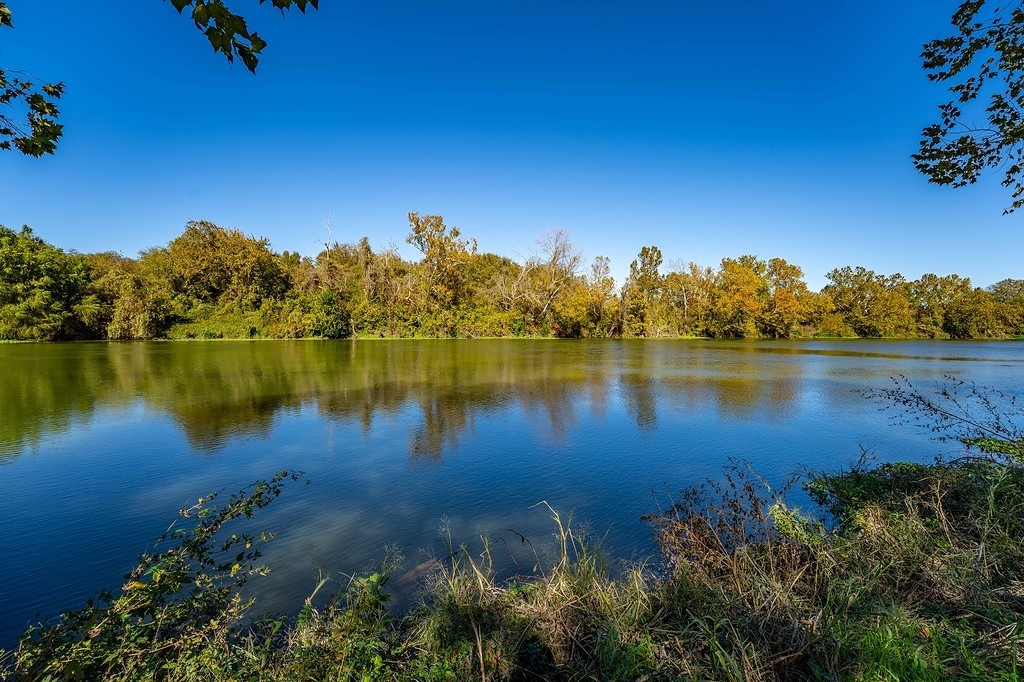 Lot 3 Fayette Shores Cove West Point TX 78963