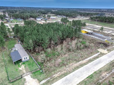 460 Road 5510 Cleveland TX 77327