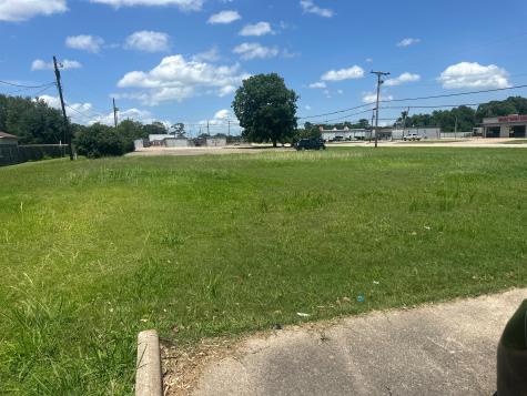2702 Nall Street Port Neches TX 77651
