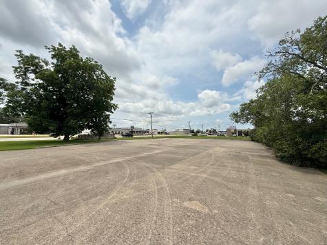 2702 Nall Street Port Neches TX 77651