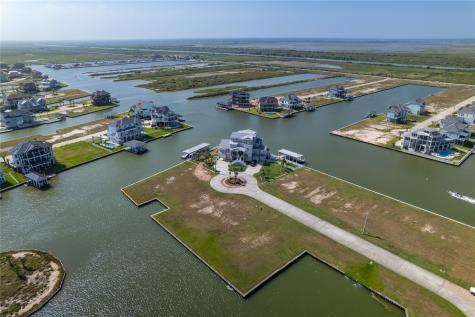 62 Water Key Hitchcock TX 77563