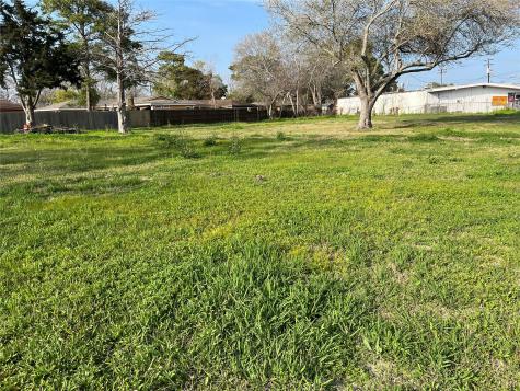 0 Fm 1266 / Fm 517 Dickinson TX 77539