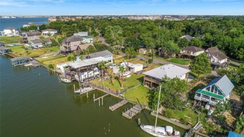 2130 Cove Park Drive Kemah TX 77565