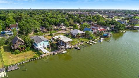 2130 Cove Park Drive Kemah TX 77565