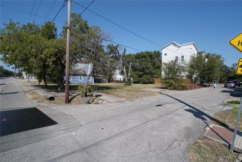 4600 Maxie Houston TX 77007