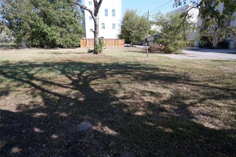 4600 Maxie Houston TX 77007