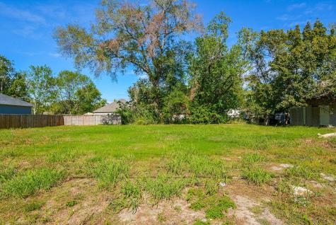 4607 Larkspur Street Houston TX 77051